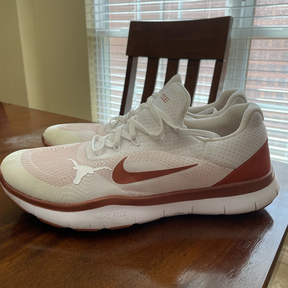 Nike Men’s Texas Longhorn shoes size 11